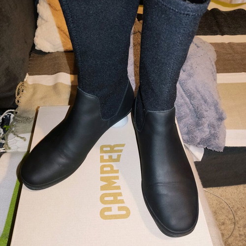 Camper women's boots like new, size 39, black with blue heel