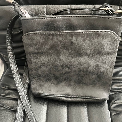 Michael Kors shoulder bag like new, black with gray shade