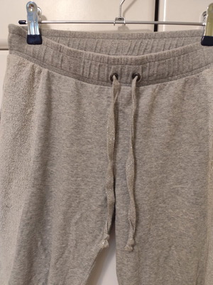 Oysho Capri Pants small, like new