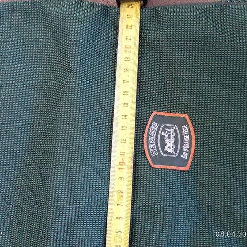 Hermes Eau D’Orange Verte pouch like new, green