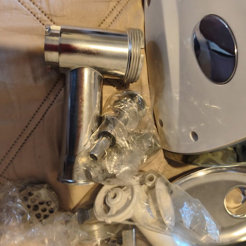 Meat Grinder like new with manual and accessories