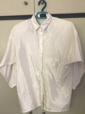 Vintage Thai Silk Shirt 1980s like new, white, oversized