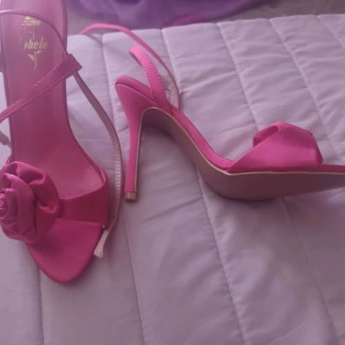 Shein pink sandals with rose new, size 38