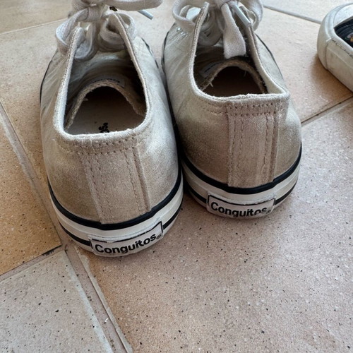Conguitos kids shoes size 31 like new, sporty, beige gold