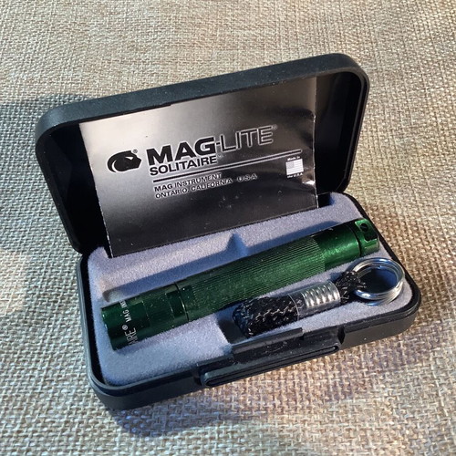Maglite Solitaire Mini Flashlight Green New