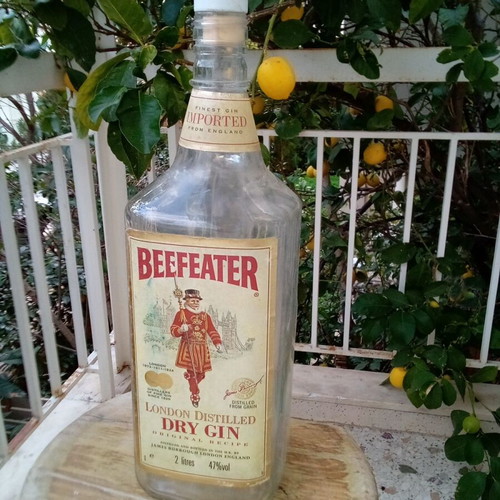 Beefeater bottle used, height 35 centimeters