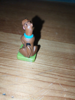 Scooby Doo figure new
