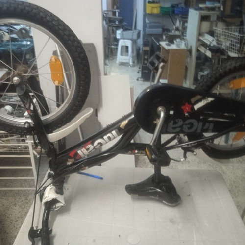 Ideal kids bike with 16-inch wheels, like new