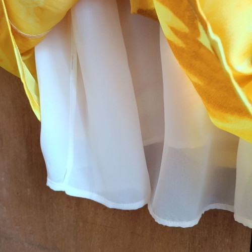 Summer dress with yellow floral design and lining, like new