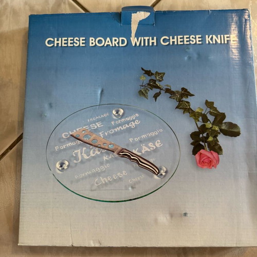 Cheese board with knife new, unused