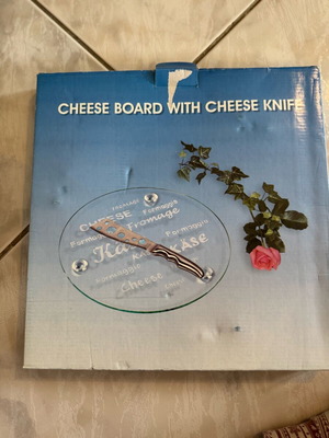Cheese board with knife new, unused