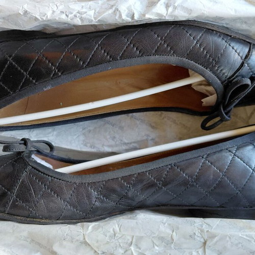 Kalogirou black leather quilted ballerinas with grosgrain details, size 40