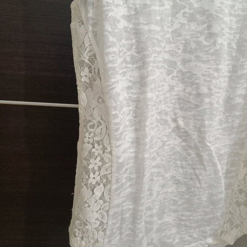 Pink Woman blouse with lace like new
