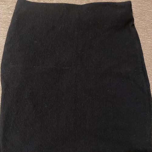 Mini ribbed black skirt used, slim fit, size S from Pull and Bear