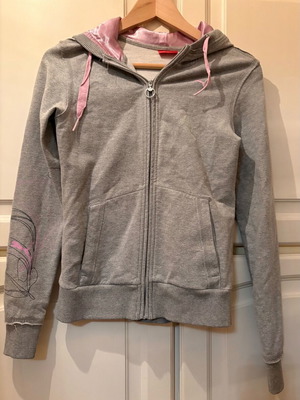 Puma grey hoodie with purple details like new, size S
