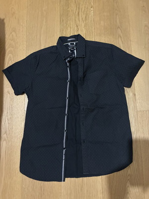 Short-sleeve shirt, black, small
