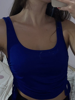 Blue adjustable top in excellent condition, size S
