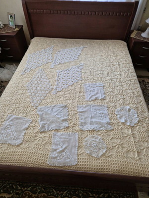 Handmade table linens pack of 11, white, like new