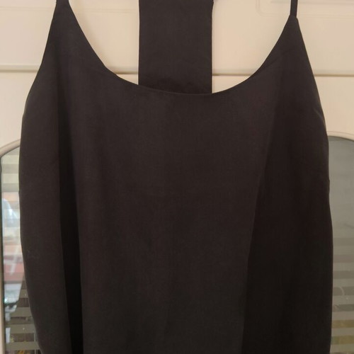 Black top Lotus Eaters size Medium