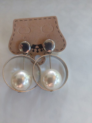 Silver earrings with pearls new, hypoallergenic
