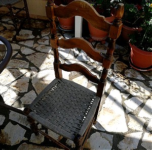 καρέκλες ξύλινες vintage