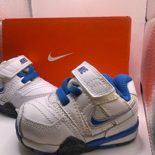 Move (TD) branded baby shoes new, sizes 17, 18.5, 19.5