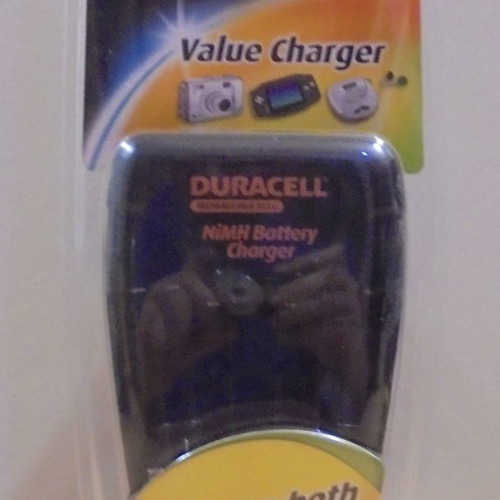 Duracell AA and AAA Battery Charger new