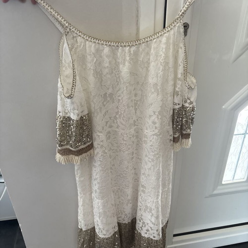 Summer blouse like new, airy design