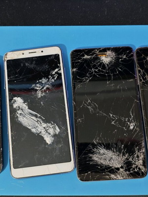 Mobile phones for parts used, not charging