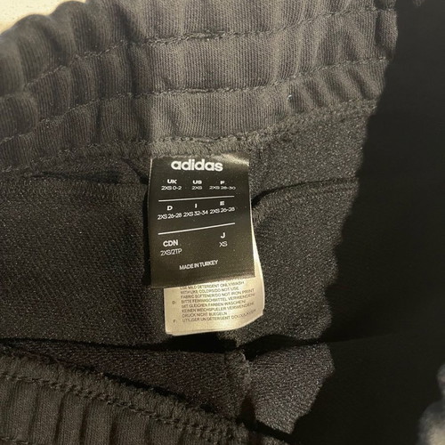 Adidas women's shorts 2XS used, black