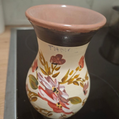 Decorative vase 14 cm height, like new