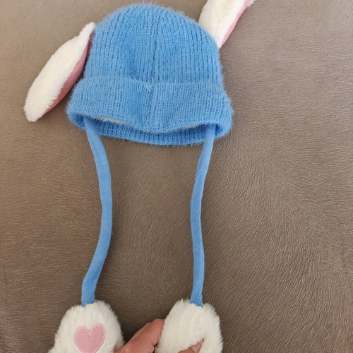 Children's hat with moving ears like new, multicolor