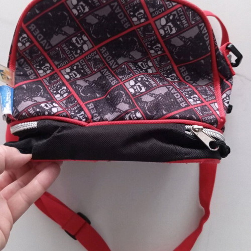 Star Wars bag in very good condition with 2 compartments