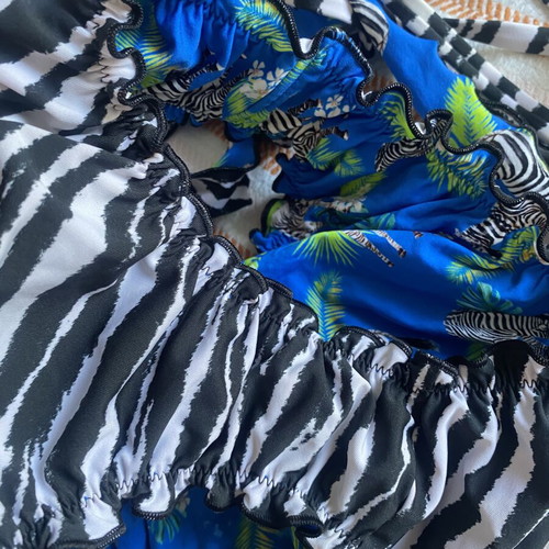 Calzedonia beach swimsuit Medium 75C like new, grey and blue