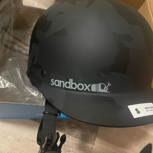 Sandbox ski/snowboard helmet new size S