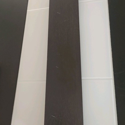Wall shelf used
