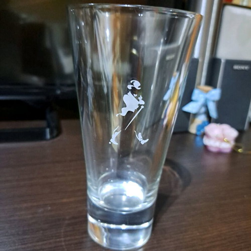 Jonnie Walker 6 tall glasses new, heavy glass