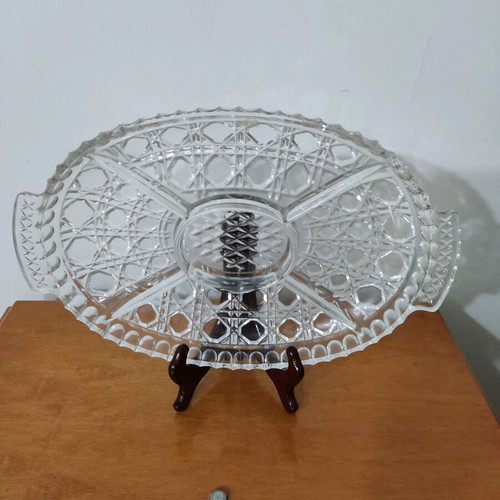 Large crystal platter like new for nuts
