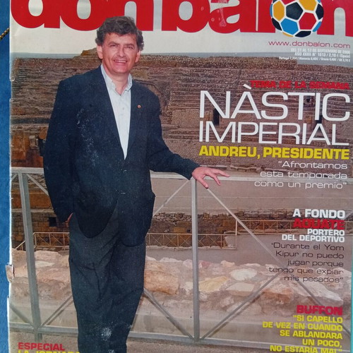 Don Balon magazine issue 11-17/9/2006 used with Kun Aguero poster