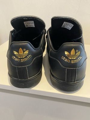 Adidas Stan Smith black with gold details, like new, size 41 1/3