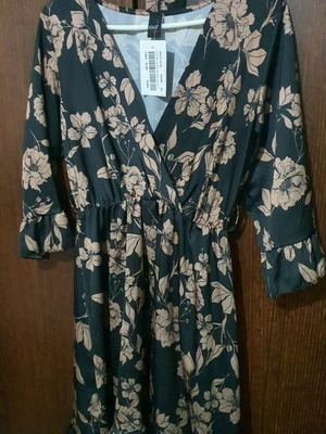 Floral Wrap Dress new, black with gold ruffles