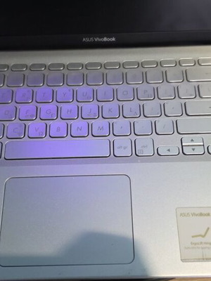 Asus Vivobook 15 like new with Nvidia MX-330 2GB graphics card