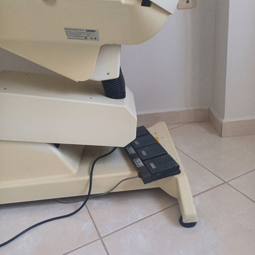 Aesthetic chair used, electric with pedal