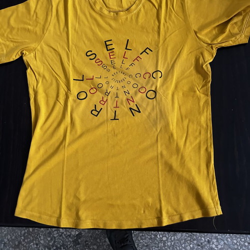 T shirt like new, yellow, size L