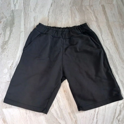 Gravity Bermuda shorts size M new