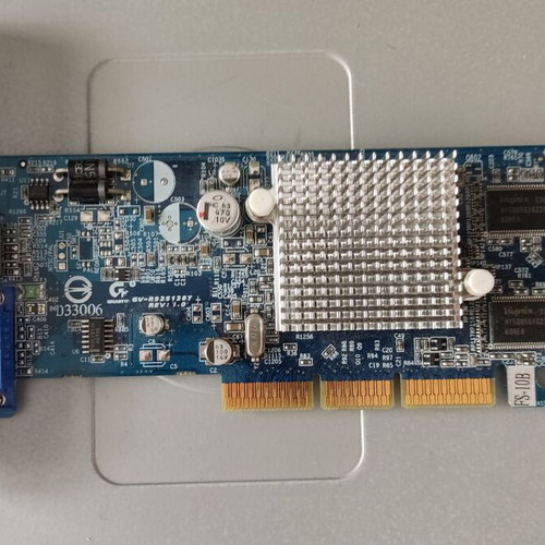Gigabyte ATI 9200SE AGP 128MB used