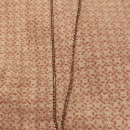 Pendant and ring set like new, rustproof metal