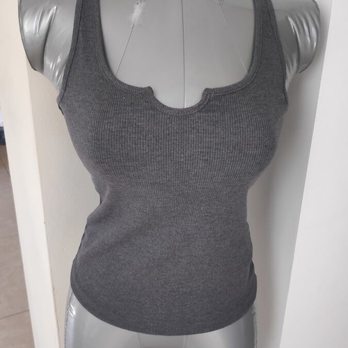 Sleeveless top with cutout new, gray, size S