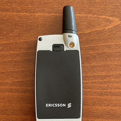 Ericsson T28s mobile phone