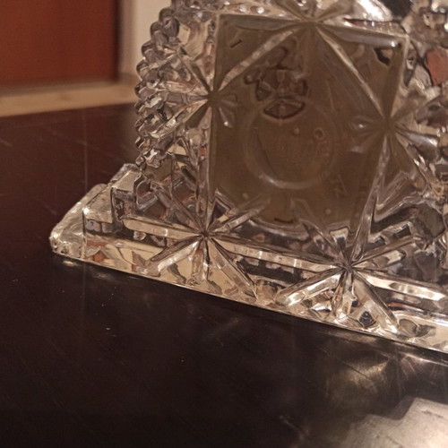 Table clock new, crystal, analog